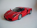 1:18 - BBR - Ferrari - Enzo Ferrari - 2002 - Red - Street - 4